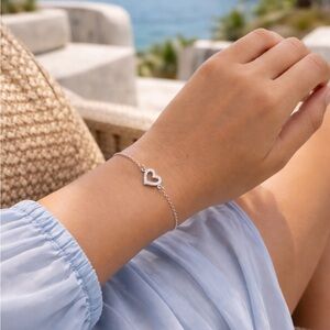 925 Sterling Silver Studded Heart Bracelet New in Packaging